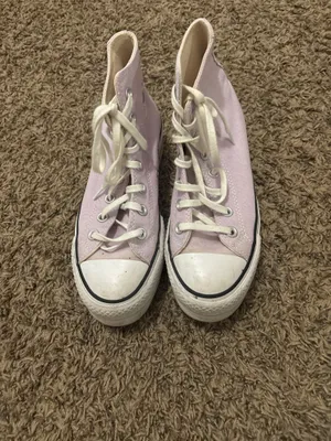 Women’s Converse Chuck Taylor Platform thumbnail 3