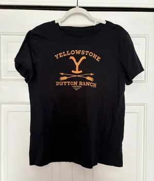 Black Yellowstone T thumbnail 1