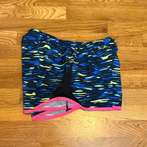 Nike Women’s Medium Blue Neon Lined Running Shorts Athletic Sporty Athleisure thumbnail 6
