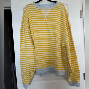 NWT Free People Classic Striped Oversized Crewneck thumbnail 5