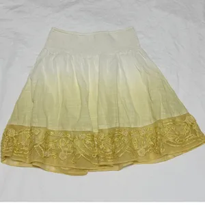 Free People Ombre Embroidered Mini‎ Skirt XS Yellow White Cotton Smocked Waist thumbnail 2
