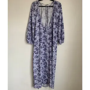 NWT Hill House Allover Print High Slit Maxi Dress in Purple‎ Floral thumbnail 3