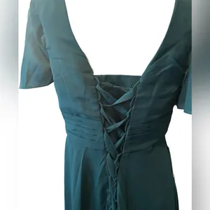 Wear your Love Asymmetrical Ruffled Waist to Hem Green 14 NWT thumbnail 5
