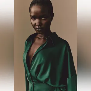 $75 NWOT H&M long sleeve emerald green satin dress L thumbnail 3