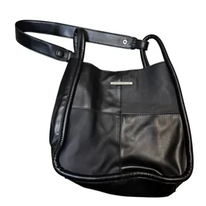 🖤 French Connection Black‎ Penny Convertible Crossbody Tote Bag 🖤 thumbnail 1