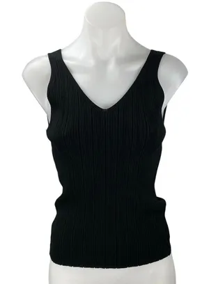 GAP Women's Black Sleeveless Ribbed Knit V-neck Slim Fit Crop Tank Top Size L thumbnail 1
