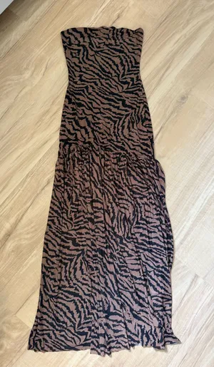 Brown Zebra Dress Size S/M thumbnail 1