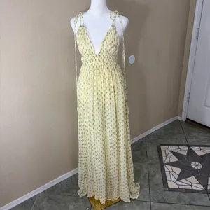En Creme Womens Deep V-Neck Light Yellow Maxi Dress Sz S Wedding Party Beach EUC thumbnail 3
