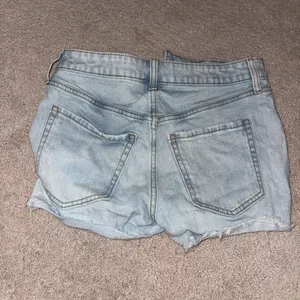 Old Navy Jean Shorts thumbnail 2