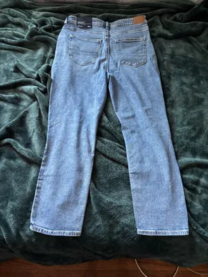 American Eagle Size 10 Mom Jeans thumbnail 2