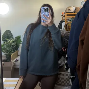 Vuori Restore Oversized Crewneck Size small thumbnail 8