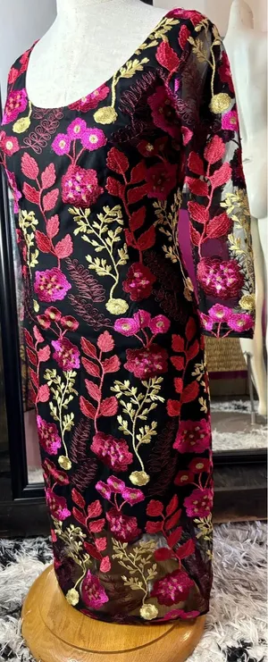 Floral Embroidered Mesh Sheath Dress Black‎ Pink Gold 3/4 Sleeve Cocktail Midi thumbnail 1
