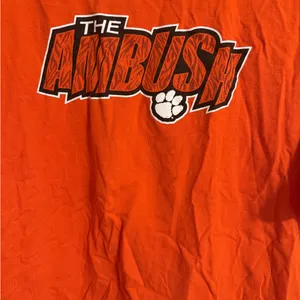 Clemson Women’s Gymnastics T shirt Orange Size XL thumbnail 2