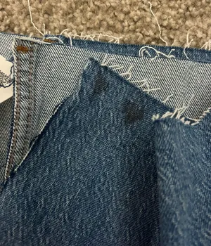 NWT  Jeans thumbnail 4