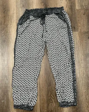 American Eagle White Black Soft Pants Joggers thumbnail 1