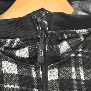 Women's Black and White Plaid Hoodie thumbnail 4