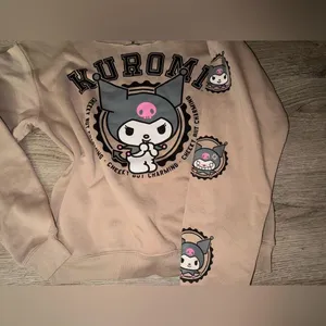 Sanrio Kuromi - DIY Off the shoulder Top thumbnail 4