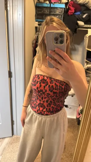 Pink sequin going out top thumbnail 1