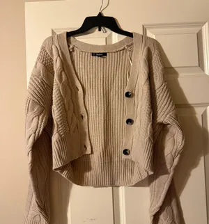 Papaya Cropped Cardigan thumbnail 2