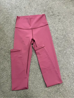 Lululemon Pink High Rise Leggings Full Length 28” size 4 thumbnail 2