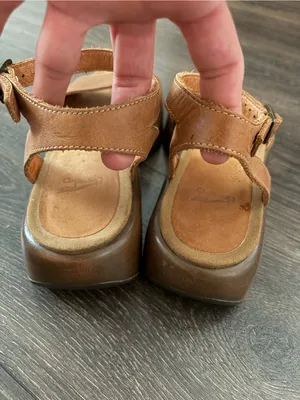 Dansko Lara Leather Strap Comfort Sandal 40 thumbnail 3