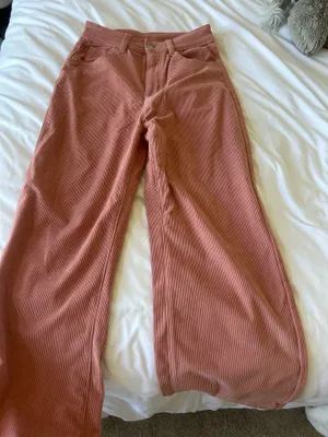 Romwe pink corduroy pants thumbnail 1
