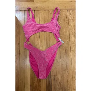 SKIMS Size 4x Magenta Pink Glitter Sparkle Swimsuit Sexy Cut Out Monokini NWT thumbnail 5