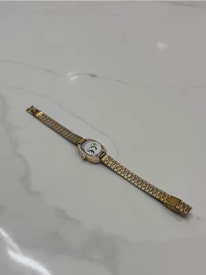 Gold Tone Oval Bracelet Watch - Classic Minimalist thumbnail 3