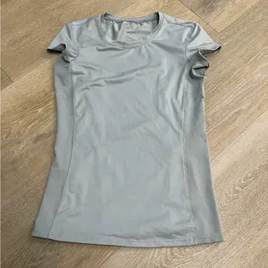 Alo Yoga - Cool Fit Tee thumbnail 1
