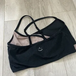 Beyond Yoga Bra layered racerback sports spacedye womens Black Pink (large) gym thumbnail 2