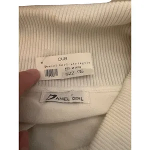 Daniel Girl White Cut Out Long Sleeve Dressy Blouse Women Sz M thumbnail 5
