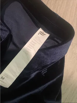 Fabletics Navy Velvet Leggings thumbnail 2