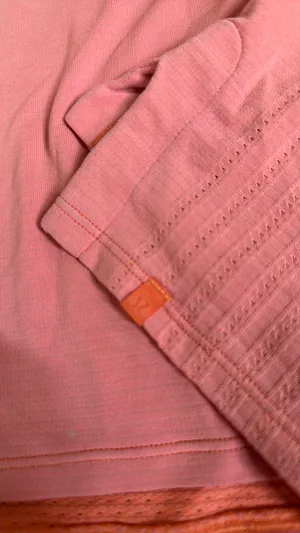 Lululemon tank top thumbnail 2