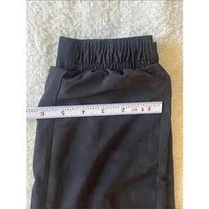 Athleta Brooklyn Textured Lined Jogger Size 4 Black Camo Travel Pants thumbnail 13