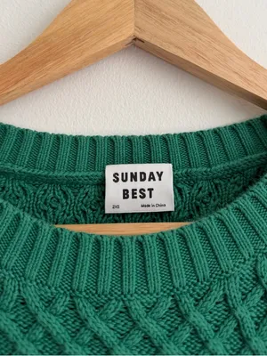Aritzia Sunday Best Peggy Sweater Cable Knit V-Neck Size xxs xs small green thumbnail 3