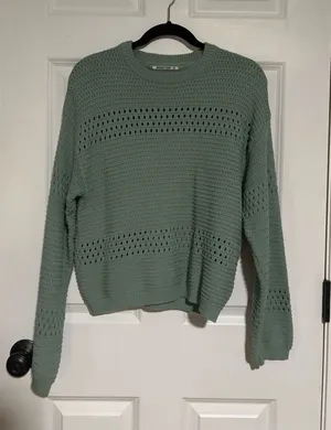 Sweater Green thumbnail 1