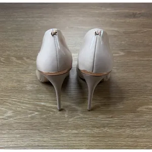 Ted Baker Kaawin Pumps Women 9.5 EU 40 Nude Patent Leather Stiletto Heels thumbnail 8