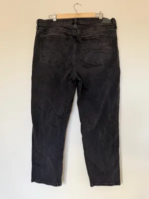 American Eagle Super High-Rise Ankle Straight Jeans thumbnail 2