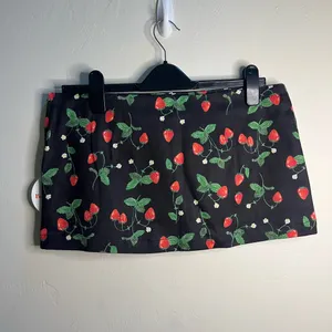 Stylish Black Mini Skirt with Strawberry‎ Design thumbnail 5