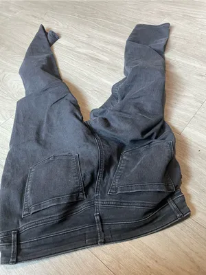 LOFT Women's Straight Leg Jeans in Charcoal thumbnail 3