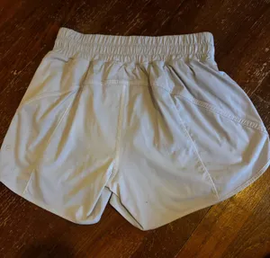 lululemon shorts size medium, very good condition thumbnail 1