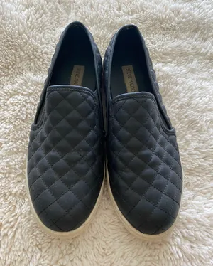 Steve Madden Slip-Ons thumbnail 3