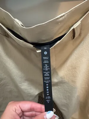 Lululemon Men’s Relaxed-Tapered Smooth Twill Trouser Tan Size 34 thumbnail 4