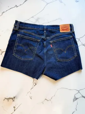Levi's Women's Blue Denim High Rise Cut-Off Shorts Size 31 thumbnail 2