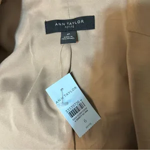 Ann Taylor The Petite One Button Blazer Double Knit Tan 6P Work Office Travel thumbnail 8