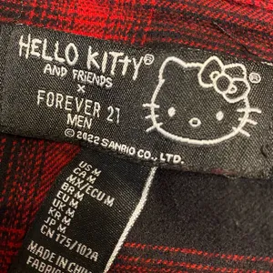 Hello Kitty and Friends x Forever 21 Red Button Down Flannel Long Sleeve Shirt thumbnail 9