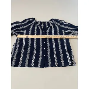 Ann Taylor Factory Navy Blue Embroidered 100% Cotton Button‑Up Top Size L thumbnail 5