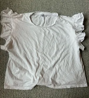 ZARA white ruffle sleeve top thumbnail 1