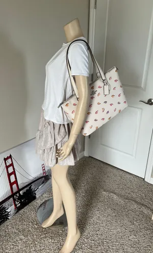 Coach Purse thumbnail 9