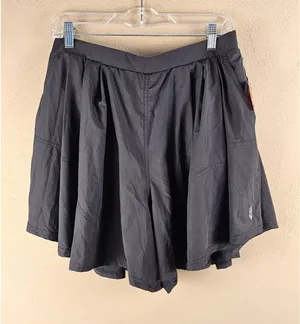 NWT Free People Movement Womens Black Center Court Shorts XL thumbnail 1